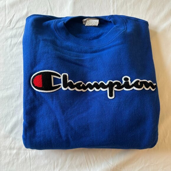 Champion Crewneck Sweatshirt - Picture 1 of 3